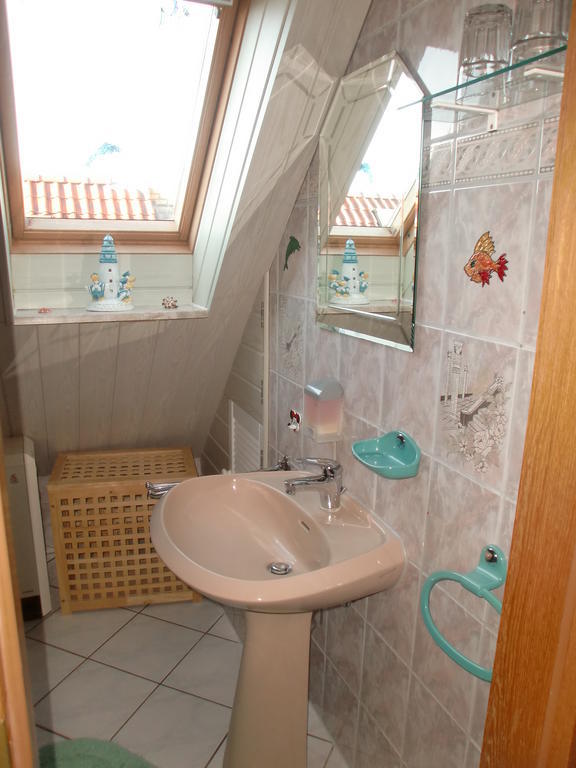 Ferienwohnung Lisa Gingst Bagian luar foto